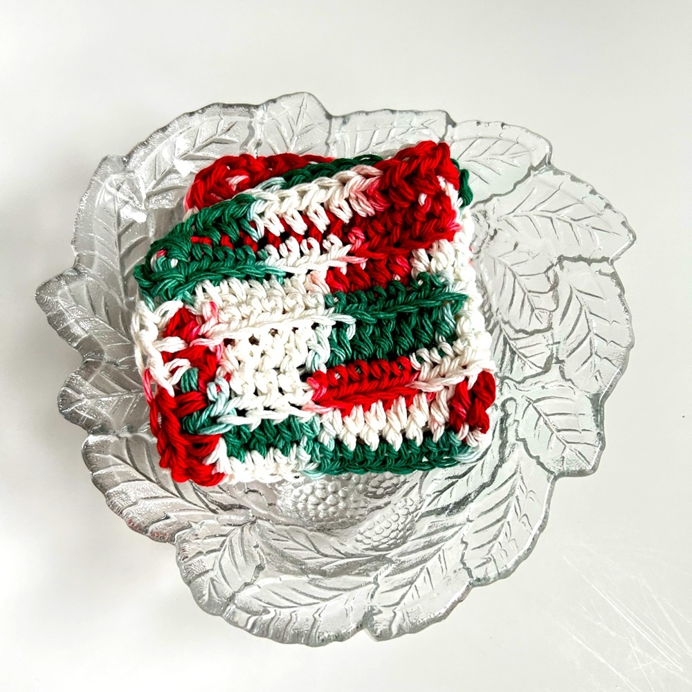 HAND CRAFTED Christmas Crocheted 100% Cotton All Purpose Dish or Wash Cloth